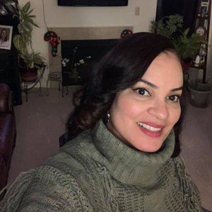 Meet your Posher, Claire